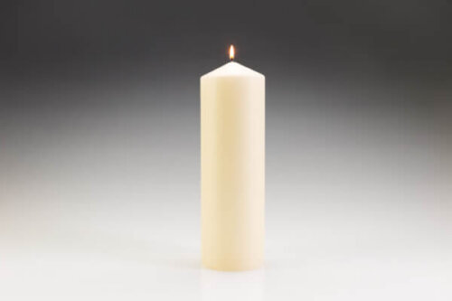 100mm x 300mm Ivory Pillar Candles (Pack of 4) - Image 2