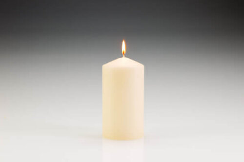 80mm x 150mm Ivory Pillar Candles (Pack of 12) - Image 2