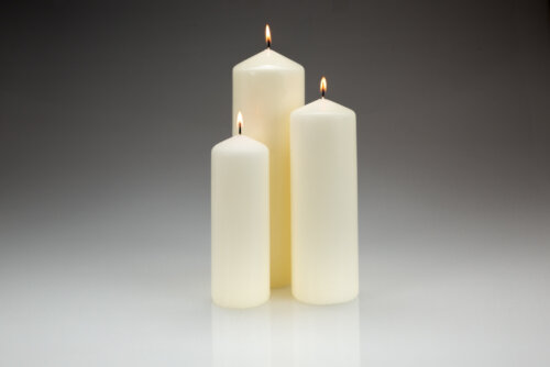 Set of Three Ivory Pilla Candles 601507020080250