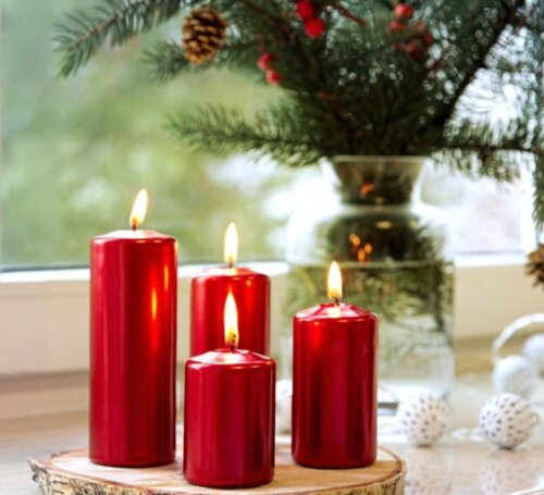 Pack 4 Glossy Red Pillar Candles